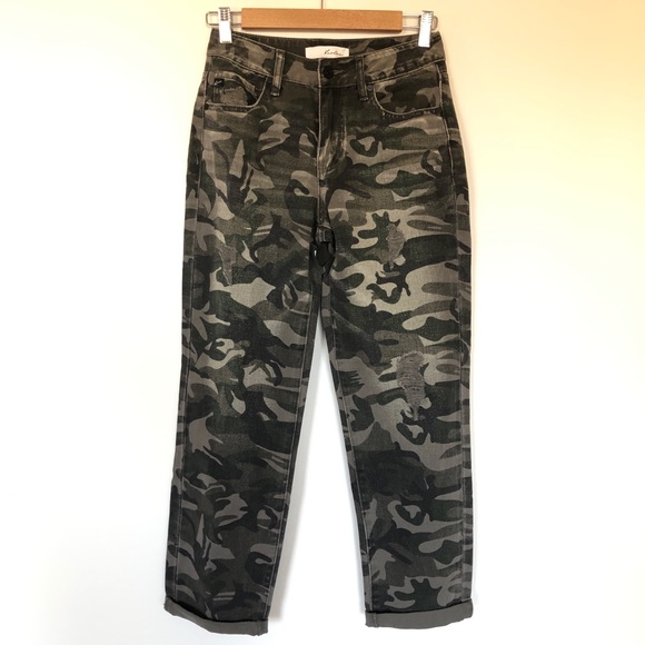 NWT KanCan High Rise Camo Style Estilo Denim Jeans 1/ 24 - Picture 4 of 16